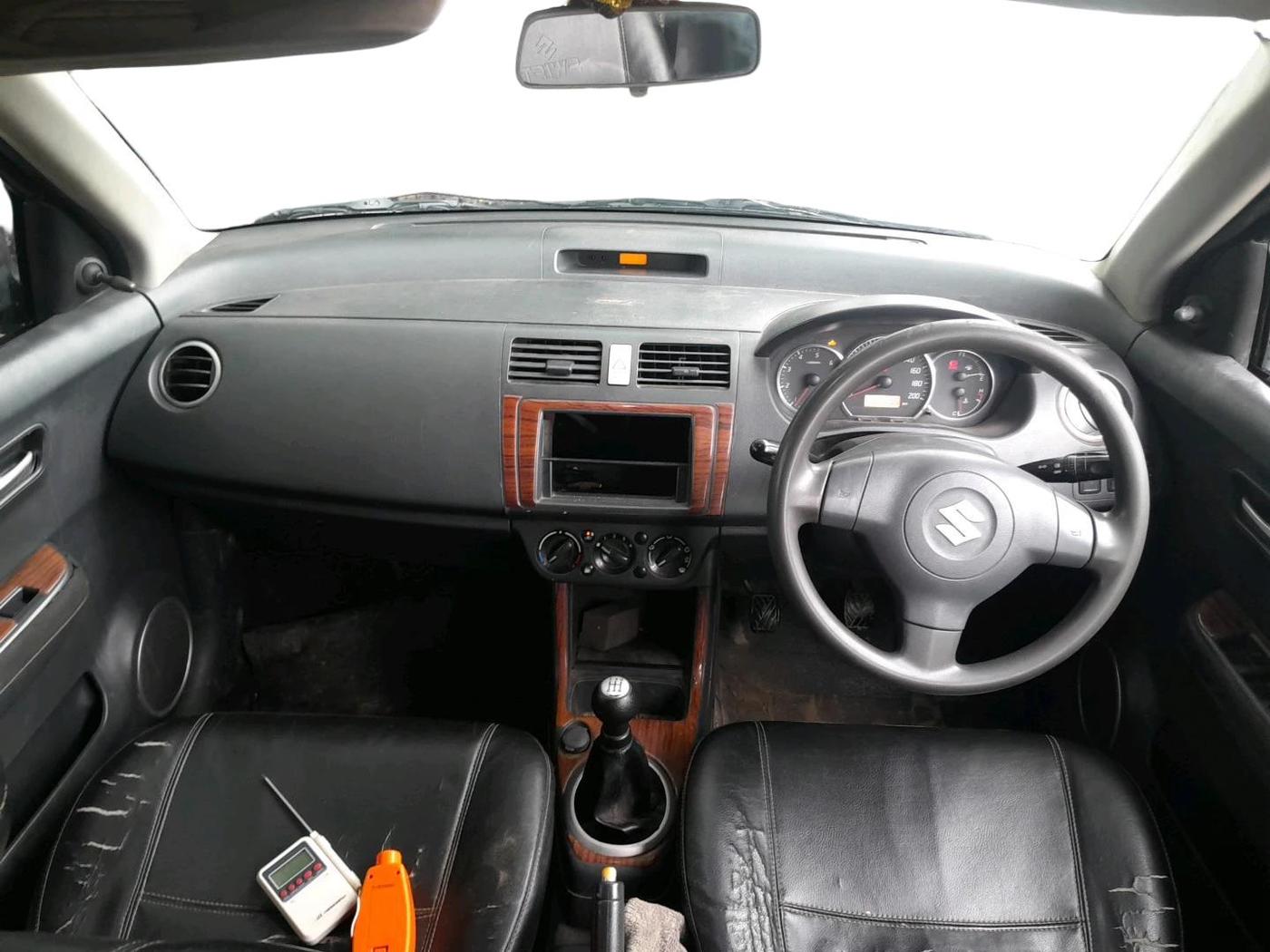 2011 Maruti Swift VDI, Diesel, Manual, 1,65,695 km, interior