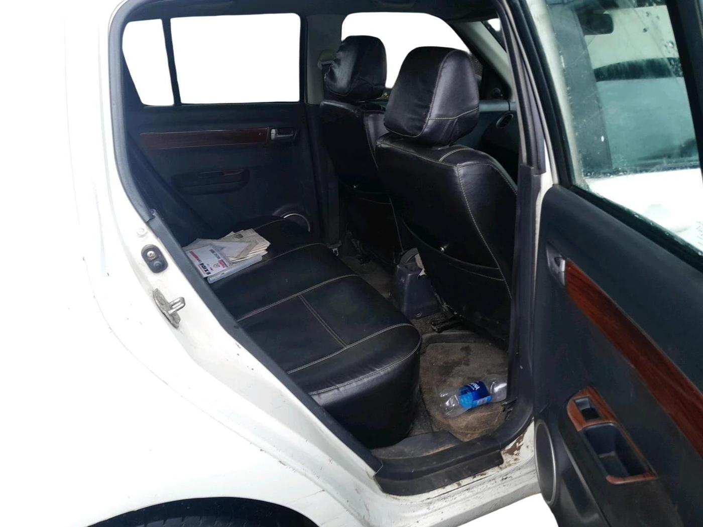 2011 Maruti Swift VDI, Diesel, Manual, 1,65,695 km, interior