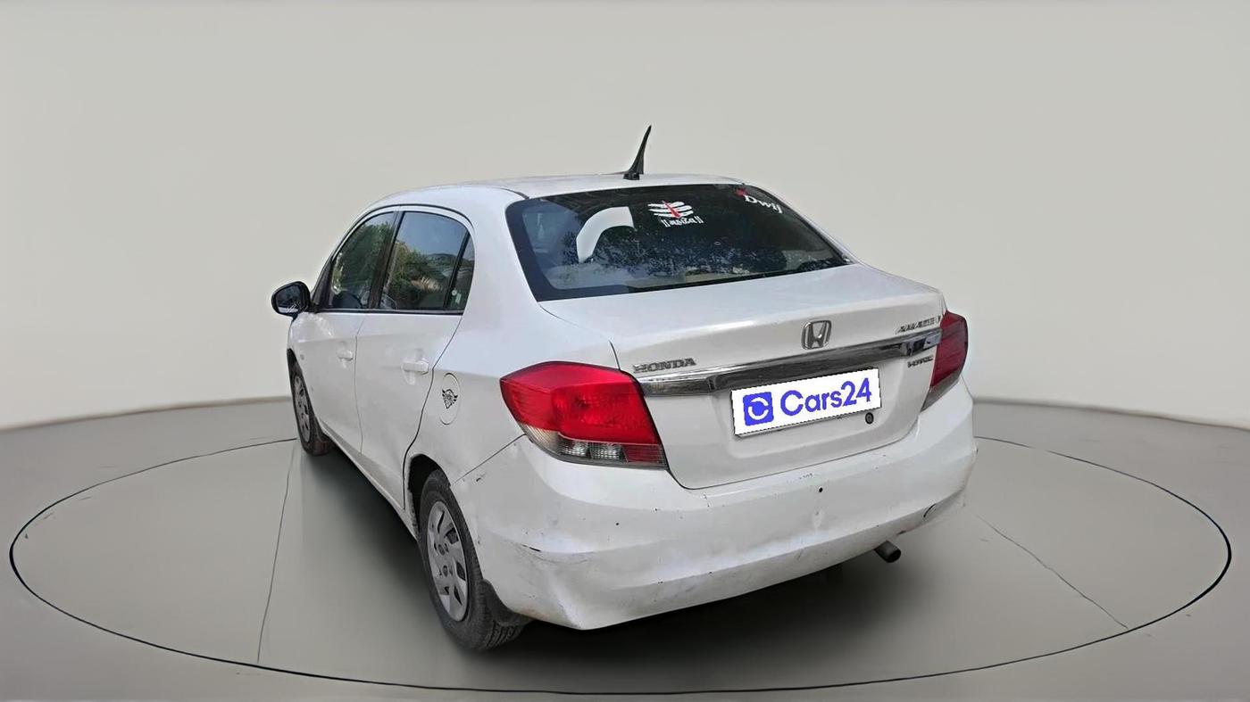2013 Honda Amaze 1.5L I-DTEC S, Diesel, Manual, 1,19,461 km, exterior