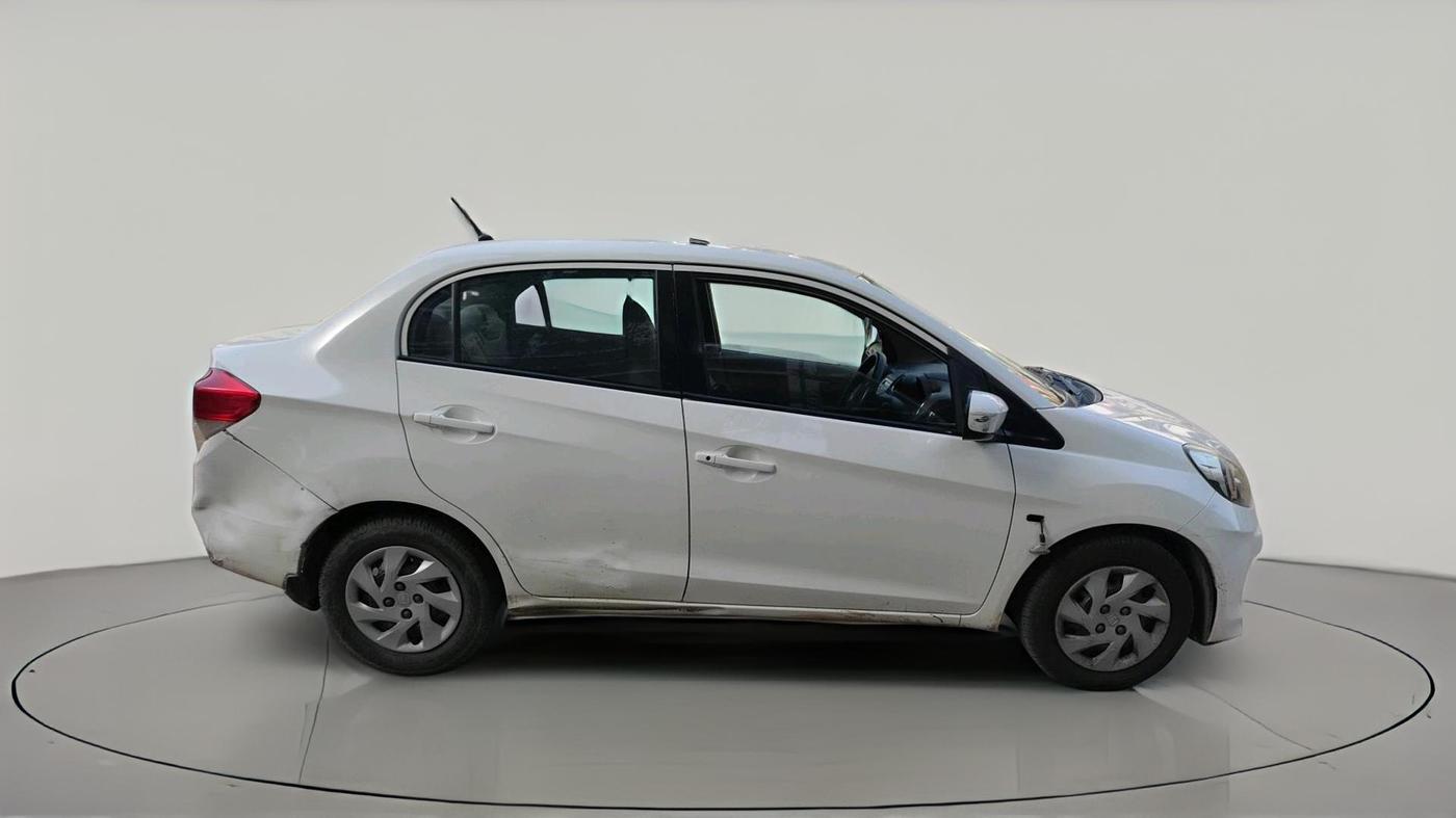 2013 Honda Amaze 1.5L I-DTEC S, Diesel, Manual, 1,19,461 km, exterior