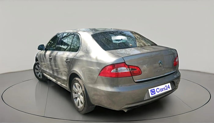 2012 Skoda Superb ELEGANCE 1.8 TSI AT, Petrol, Automatic, 1,09,437 km, exterior