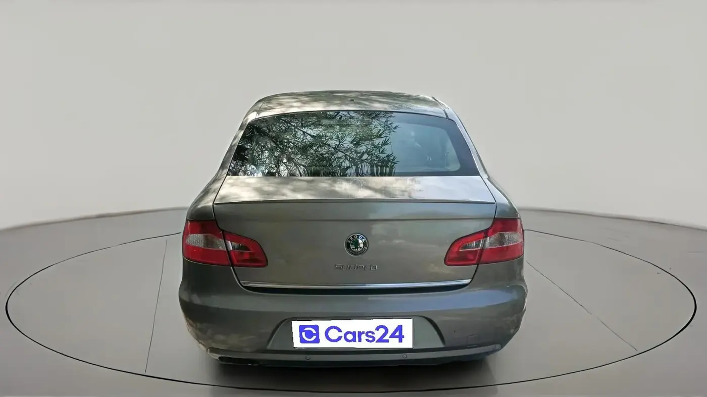 2012 Skoda Superb ELEGANCE 1.8 TSI AT, Petrol, Automatic, 1,09,437 km, exterior