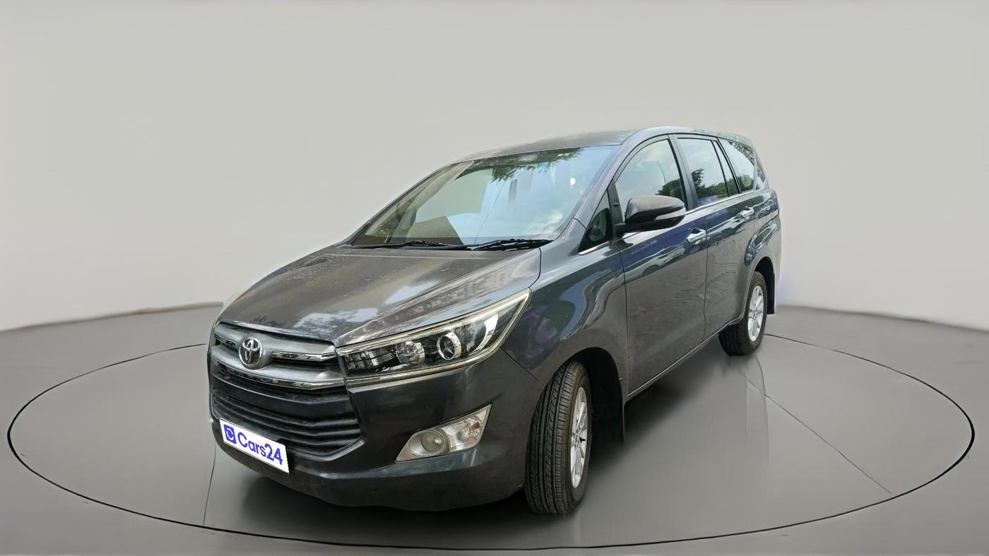 2016 Toyota Innova Crysta 2.7 VX 7 STR, Petrol, Manual, 7,365 km, exterior