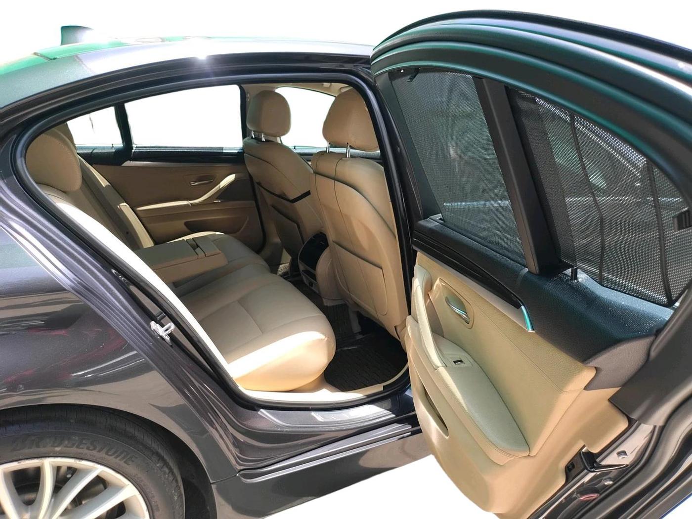 2014 BMW 5 Series 520D LUXURY LINE, Diesel, Automatic, 2,17,245 km, interior