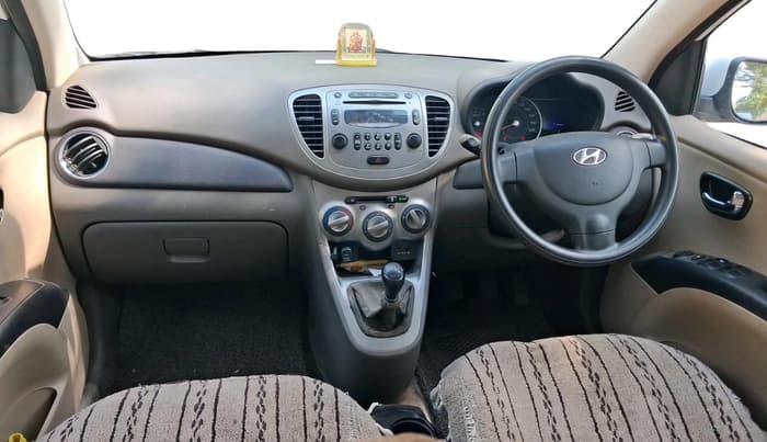 2013 Hyundai i10 SPORTZ 1.2, Petrol, Manual, 61,265 km, interior