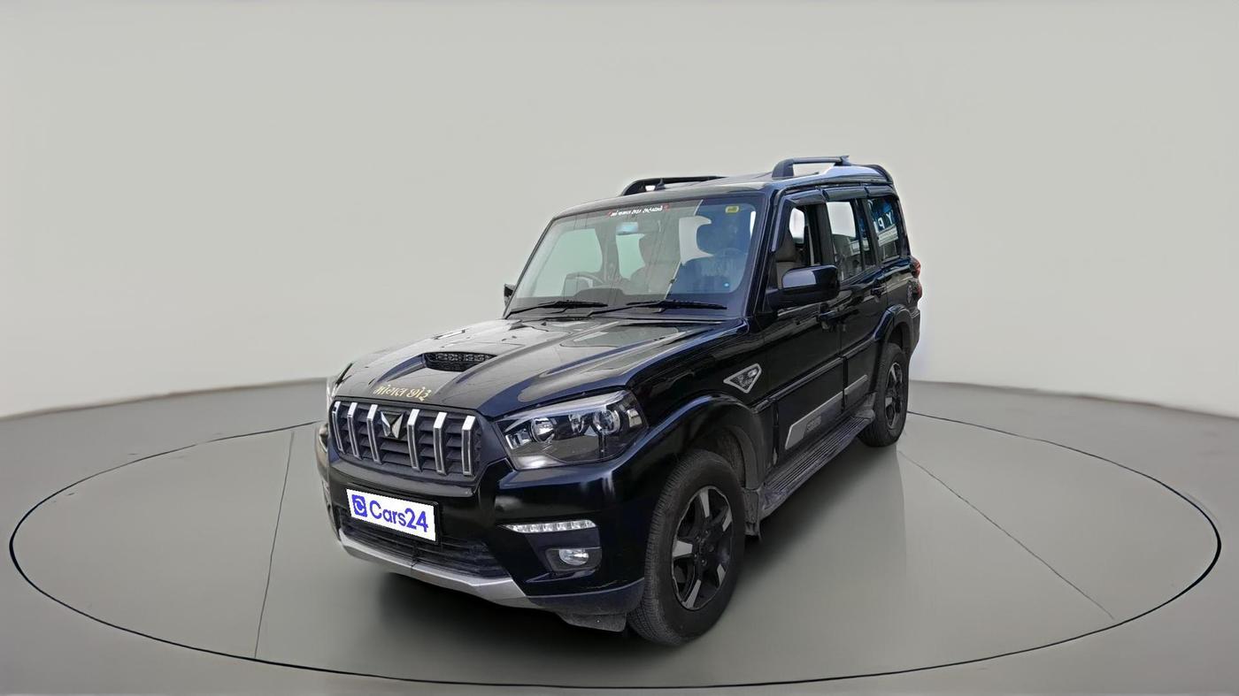 2025 Mahindra SCORPIO CLASSIC S11 7STR, Diesel, Manual, 13,581 km, exterior