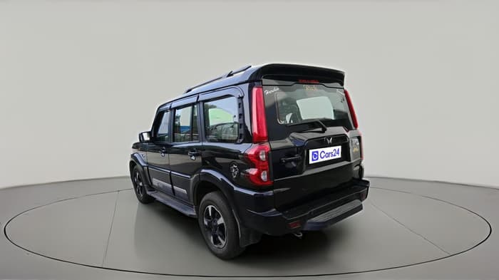 2025 Mahindra SCORPIO CLASSIC S11 7STR, Diesel, Manual, 13,581 km, exterior