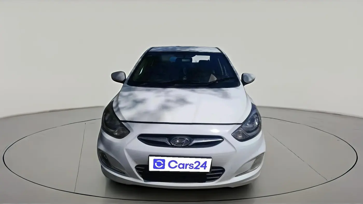 2011 Hyundai Verna FLUIDIC 1.4 CRDI, Diesel, Manual, 1,77,333 km, exterior
