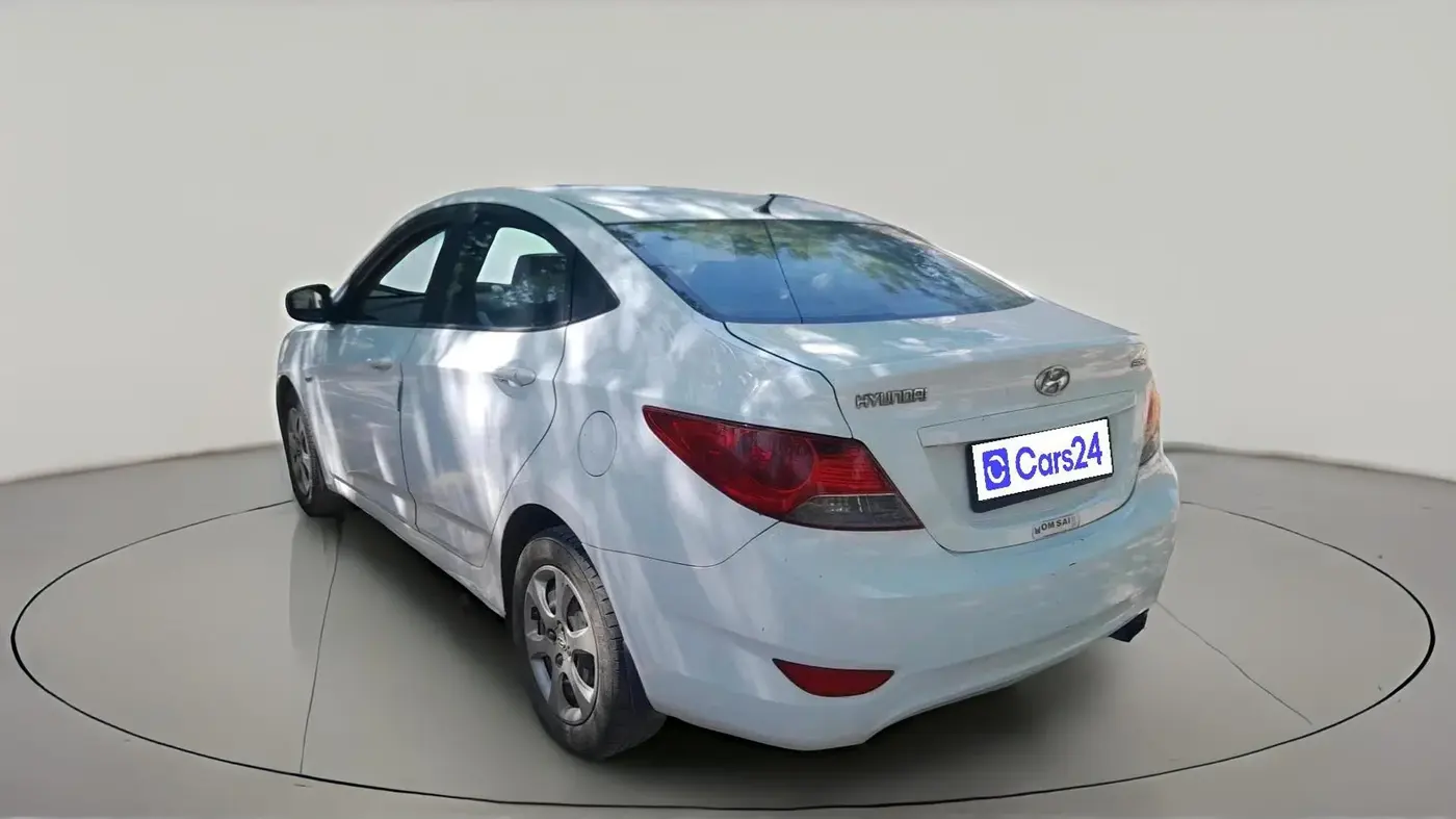 2011 Hyundai Verna FLUIDIC 1.4 CRDI, Diesel, Manual, 1,77,333 km, exterior