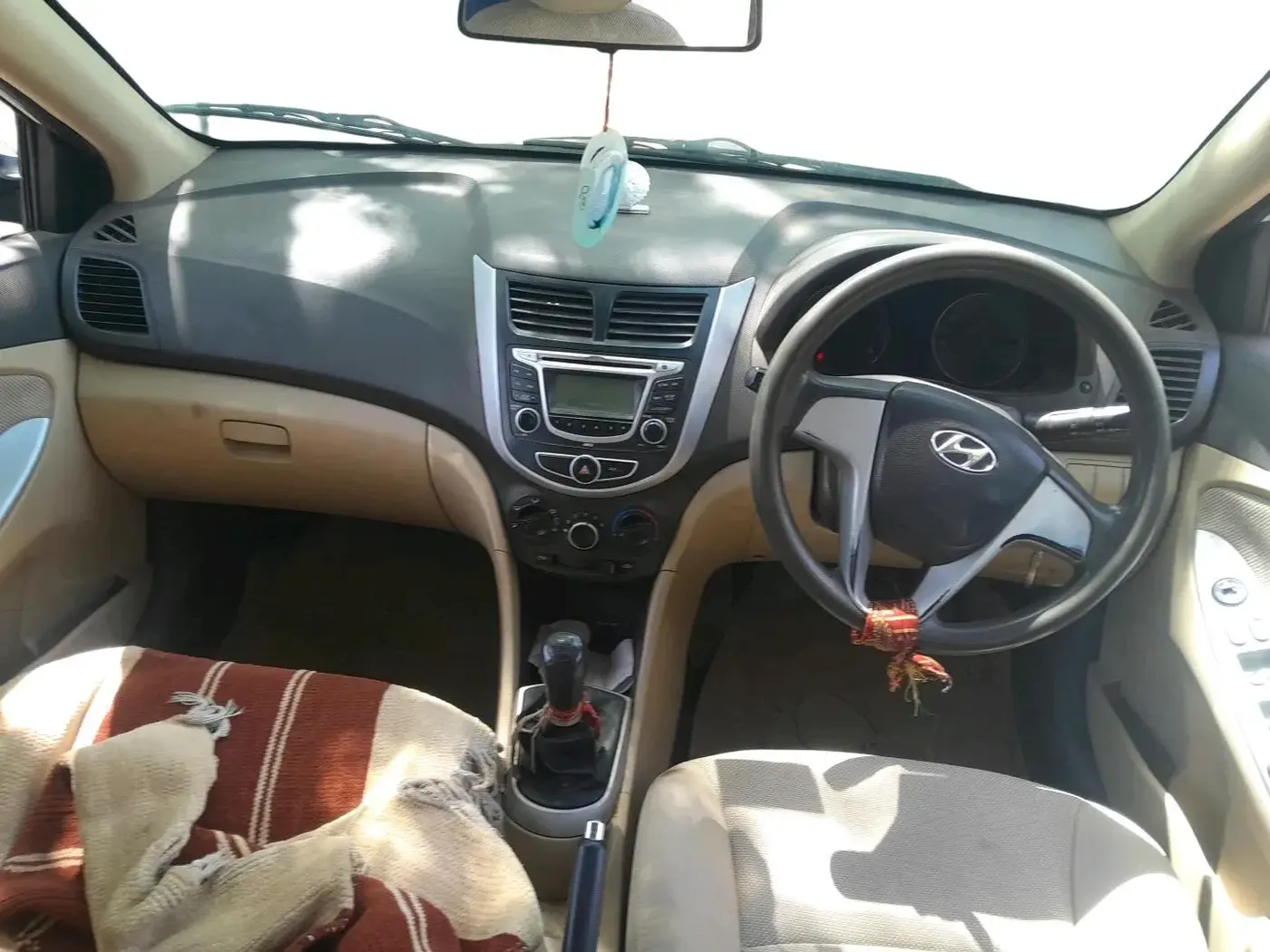 2011 Hyundai Verna FLUIDIC 1.4 CRDI, Diesel, Manual, 1,77,333 km, interior