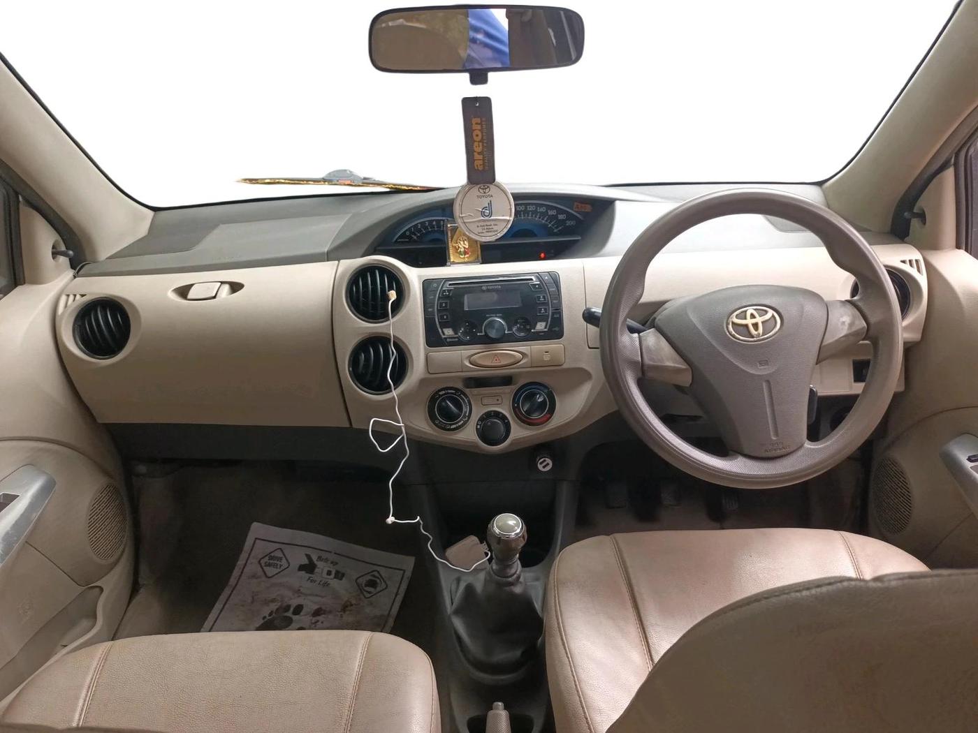 2016 Toyota Etios VD, Diesel, Manual, 2,24,132 km, interior