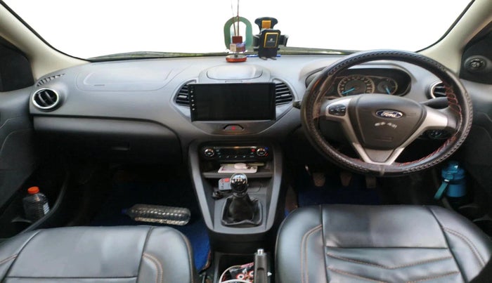 2016 Ford New Figo TITANIUM 1.2 PETROL MT, Petrol, Manual, 1,19,894 km, interior