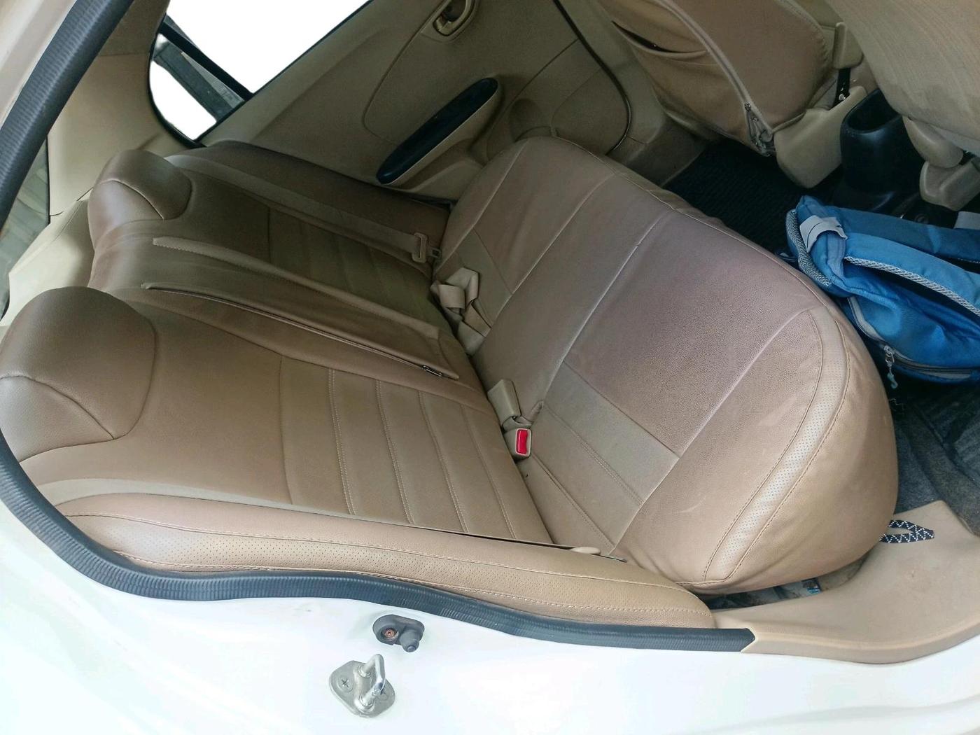 2015 Honda Amaze 1.2L I-VTEC S, Petrol, Manual, 92,781 km, interior
