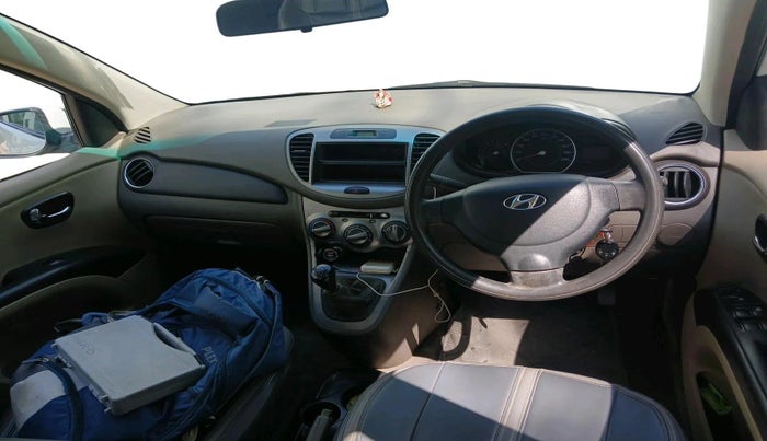 2011 Hyundai i10 MAGNA 1.1, Petrol, Manual, 80,458 km, interior