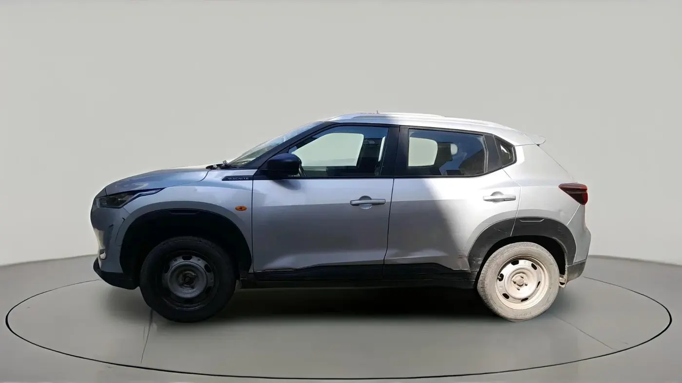 2021 Nissan MAGNITE XE, CNG, Manual, 71,494 km, exterior
