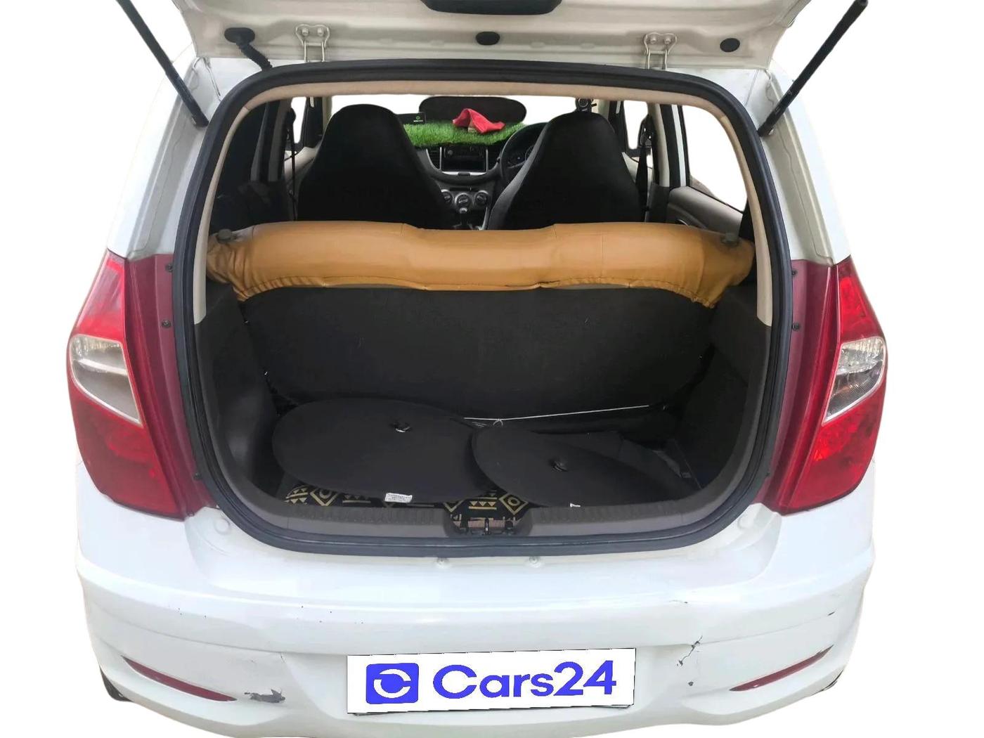 2011 Hyundai i10 ERA 1.1, Petrol, Manual, 37,736 km, exterior