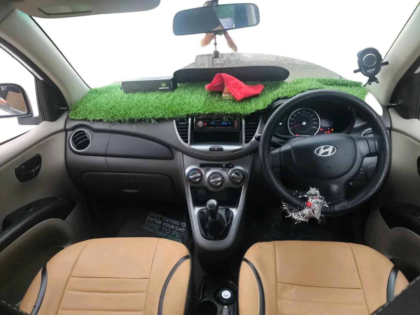 2011 Hyundai i10 ERA 1.1, Petrol, Manual, 37,736 km, interior