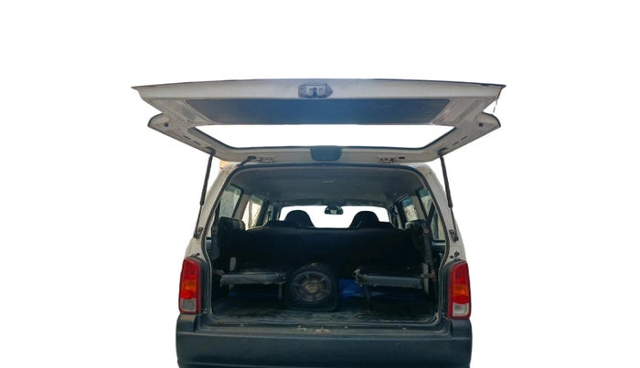 2020 Maruti Eeco 5 STR WITH A/C+HTR, CNG, Manual, 99,172 km, exterior