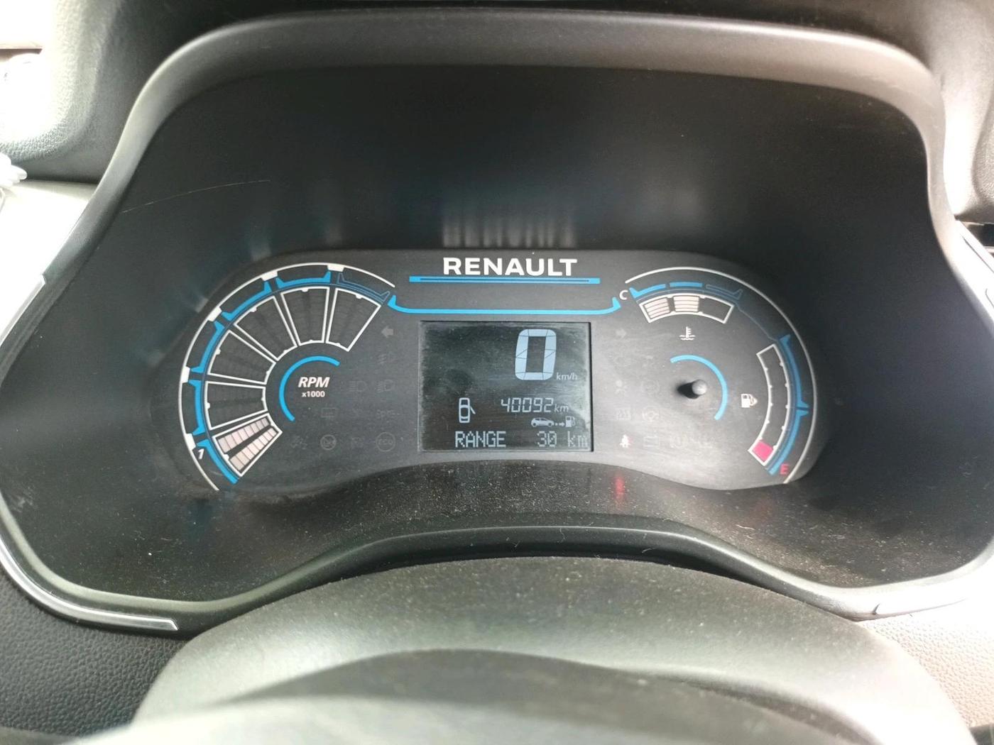 2019 Renault TRIBER RXZ, Petrol, Manual, 40,092 km, interior