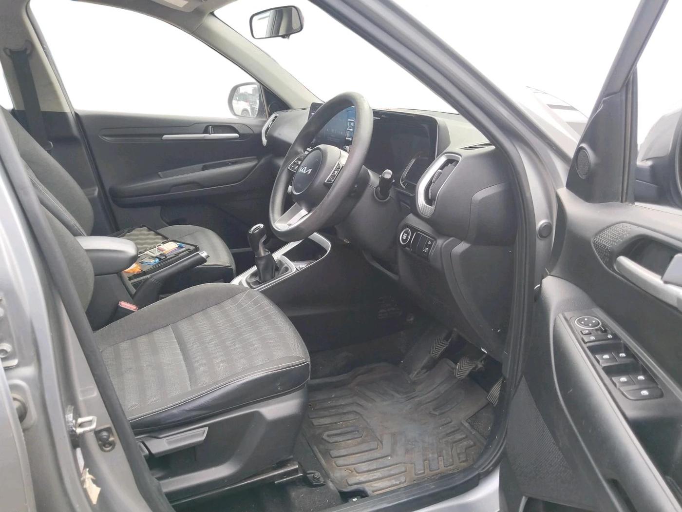 2021 KIA SONET HTK PLUS 1.5, Diesel, Manual, 85,043 km, interior