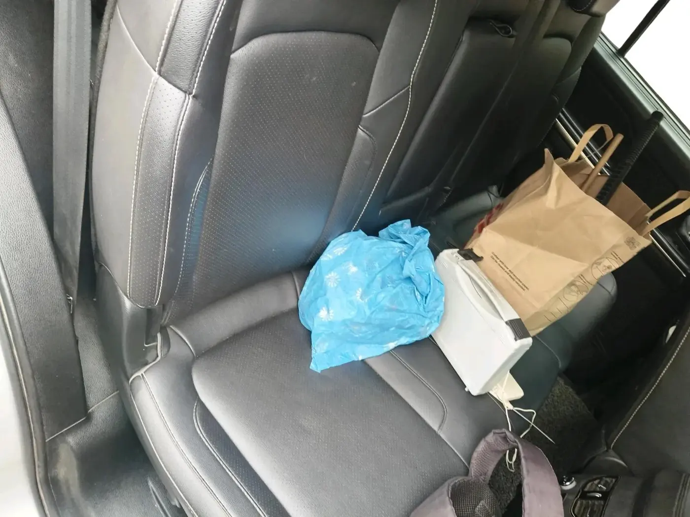2017 Tata Hexa XTA 4X2 7 STR, Diesel, Automatic, 86,265 km, interior
