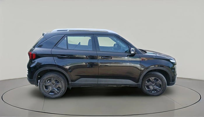 2024 Hyundai VENUE S PLUS 1.5 CRDI, Diesel, Manual, 13,012 km, exterior