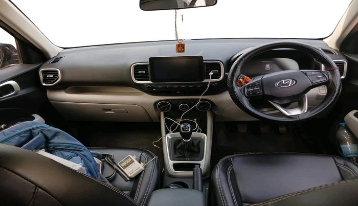 2024 Hyundai VENUE S PLUS 1.5 CRDI, Diesel, Manual, 13,012 km, interior