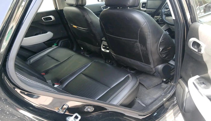 2024 Hyundai VENUE S PLUS 1.5 CRDI, Diesel, Manual, 13,012 km, interior