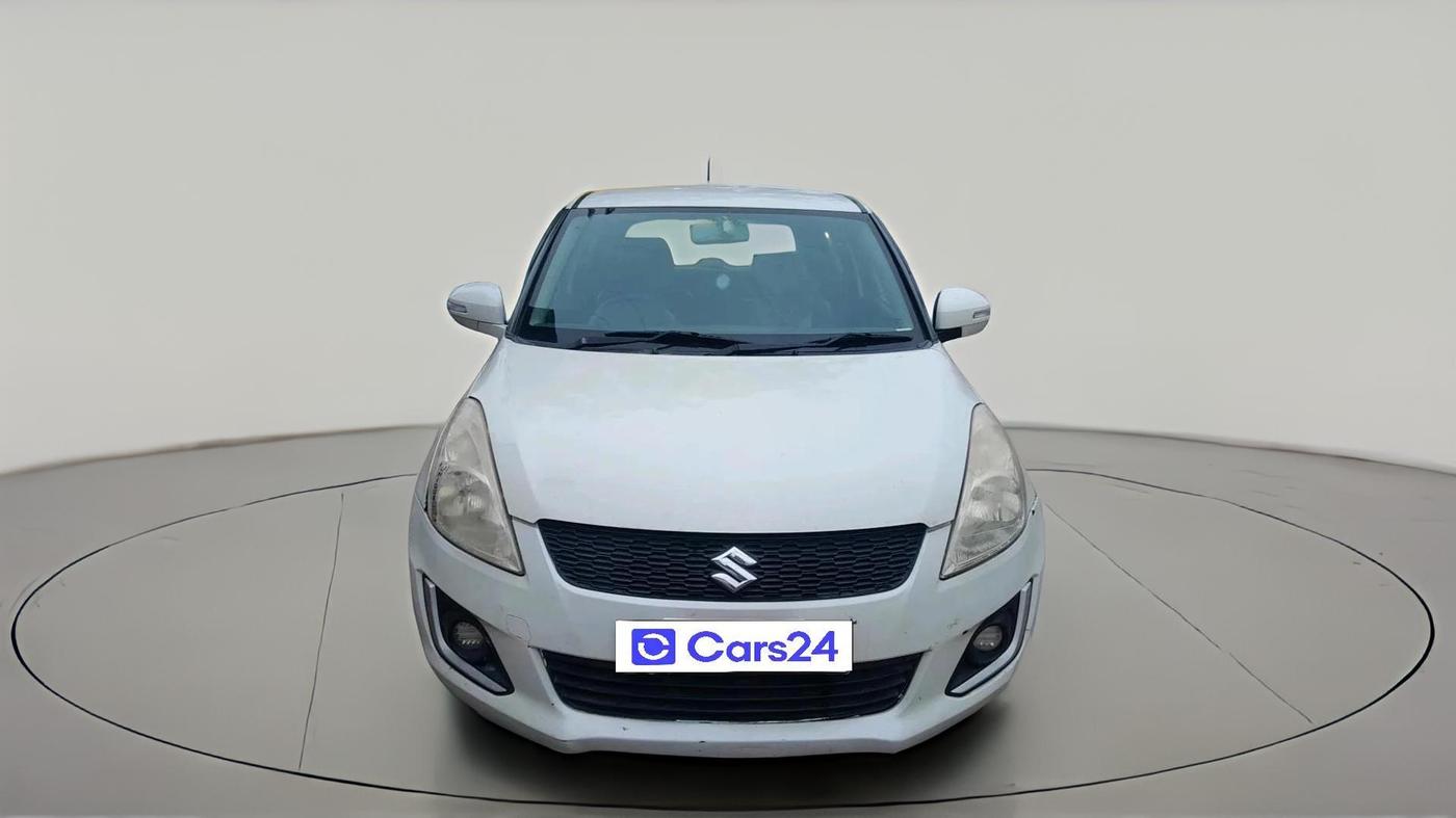 2017 Maruti Swift VXI, CNG, Manual, 1,61,603 km, exterior