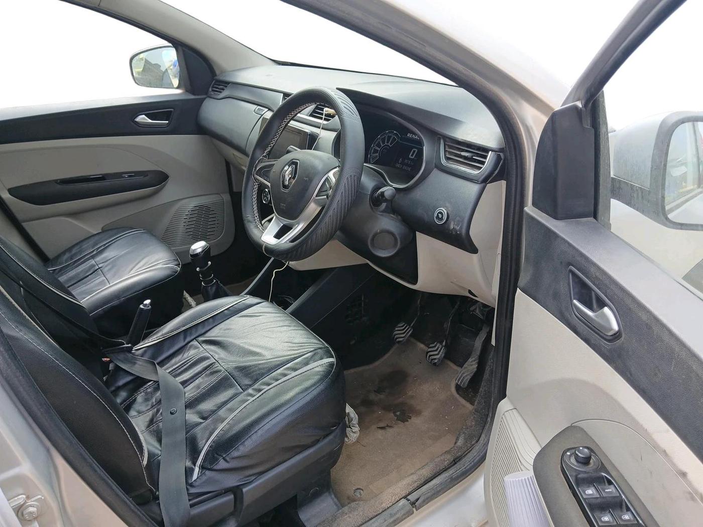 2019 Renault TRIBER RXZ, CNG, Manual, 85,751 km, interior