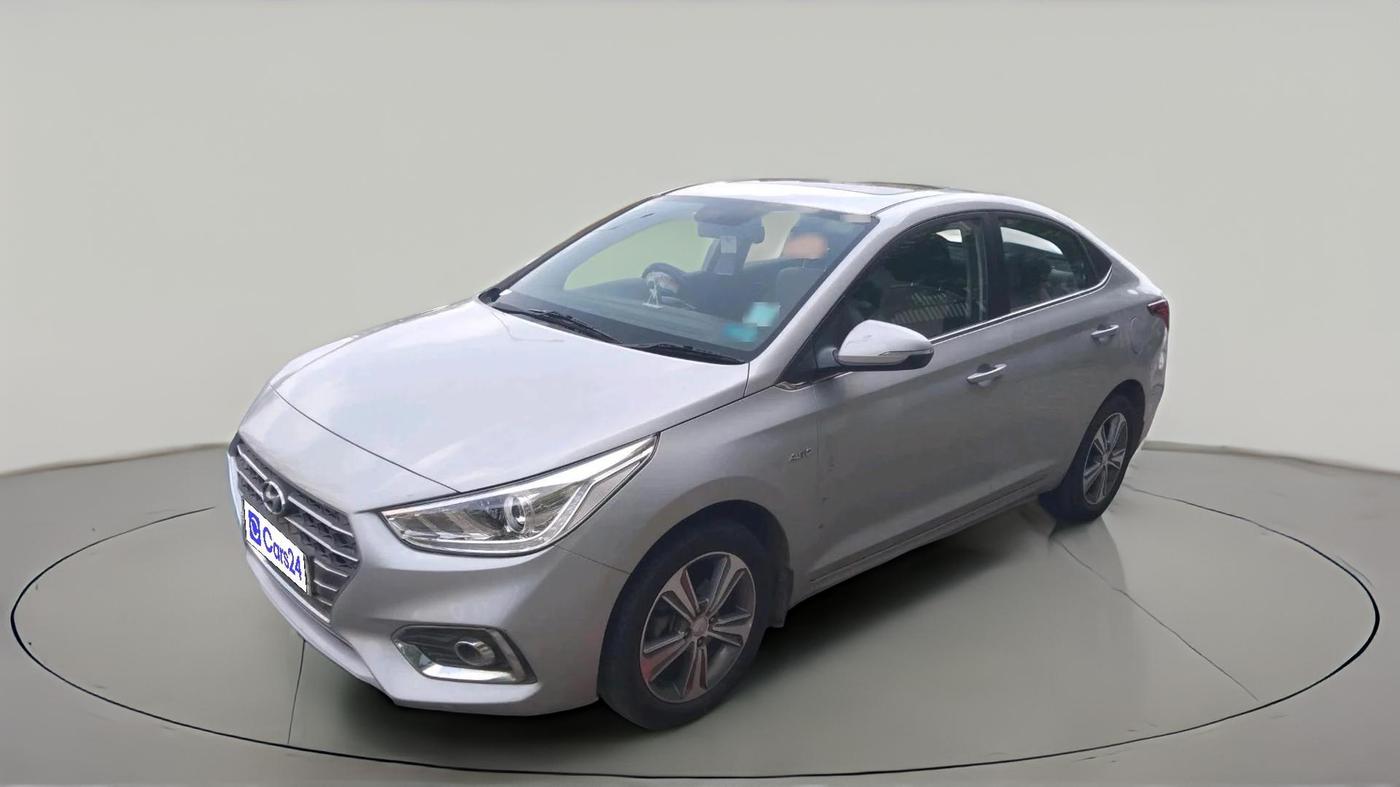 2018 Hyundai Verna 1.6 CRDI SX + AT, Diesel, Automatic, 11,00,000 km, exterior