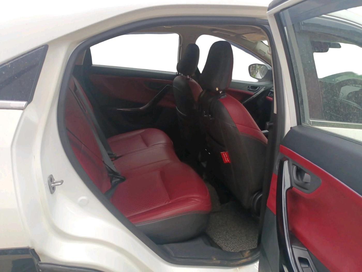 2025 Tata Curvv Pure Plus S 1.2 Petrol 6MT, Petrol, Manual, 7,155 km, interior