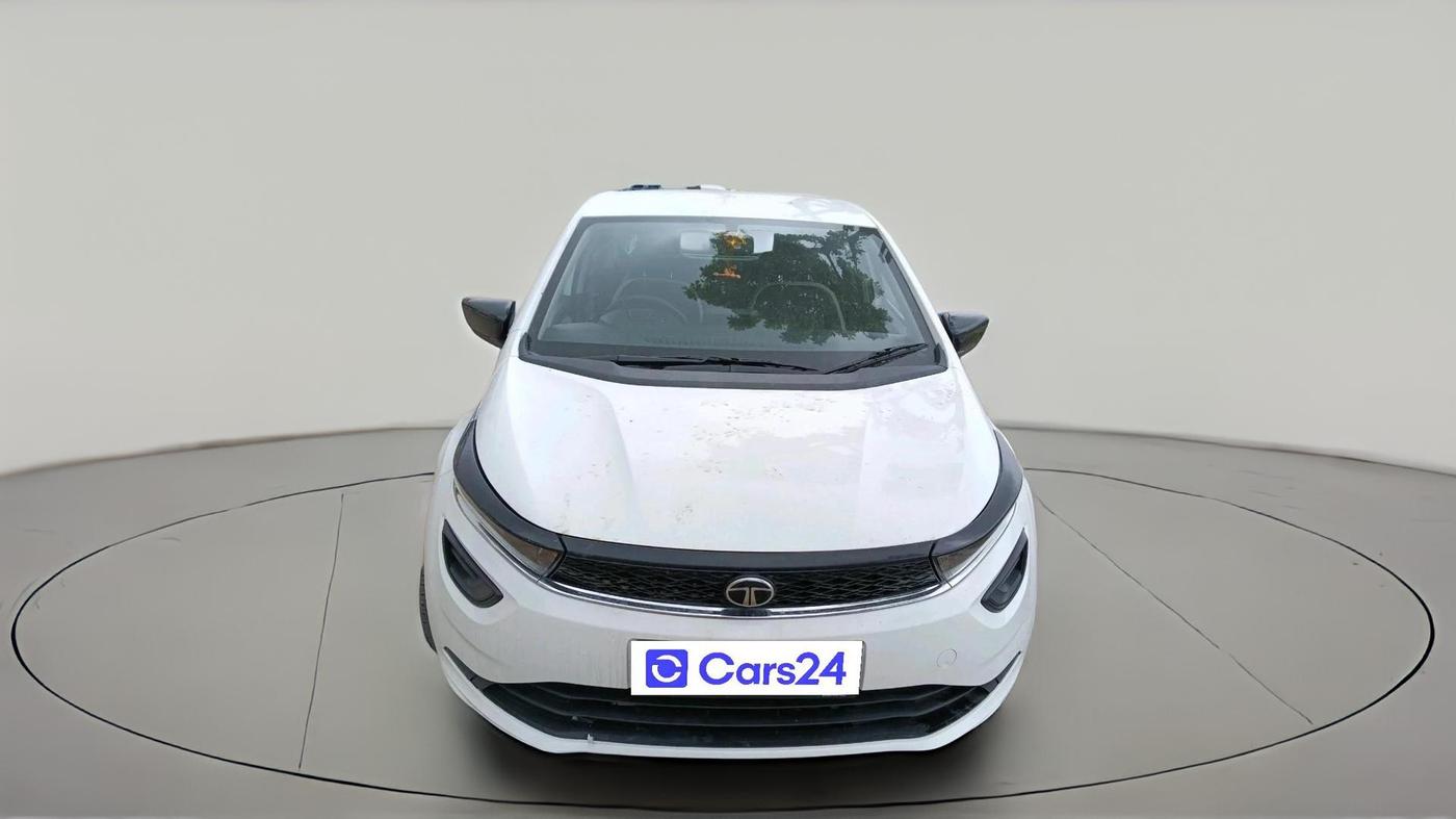 2024 Tata ALTROZ XM PLUS PETROL, Petrol, Manual, 8,342 km, exterior