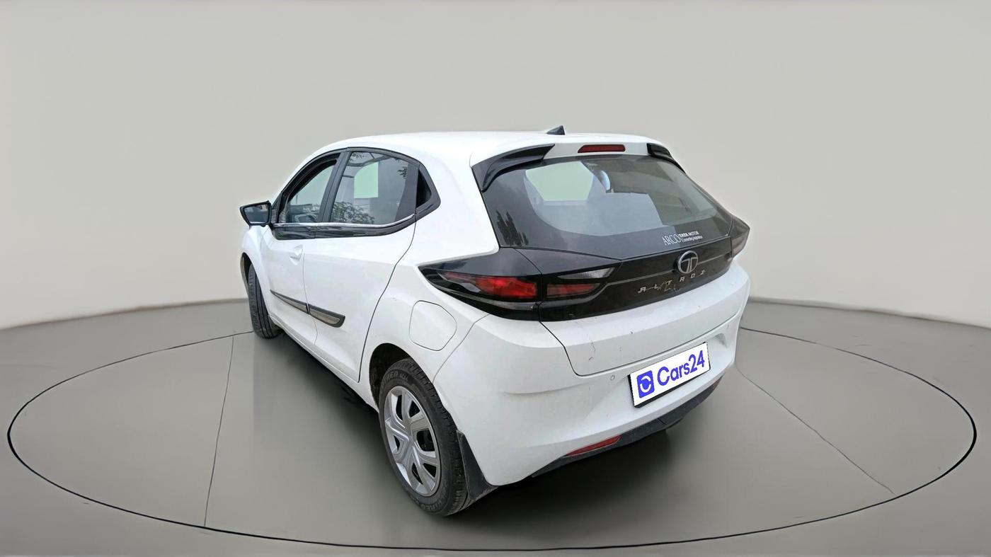 2024 Tata ALTROZ XM PLUS PETROL, Petrol, Manual, 8,342 km, exterior