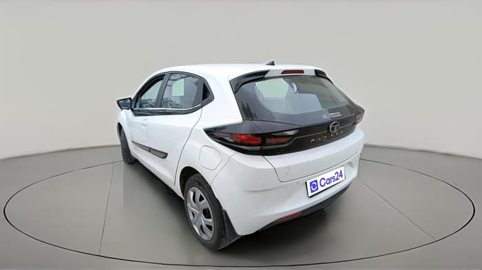 2024 Tata ALTROZ XM PLUS PETROL, Petrol, Manual, 8,342 km, exterior
