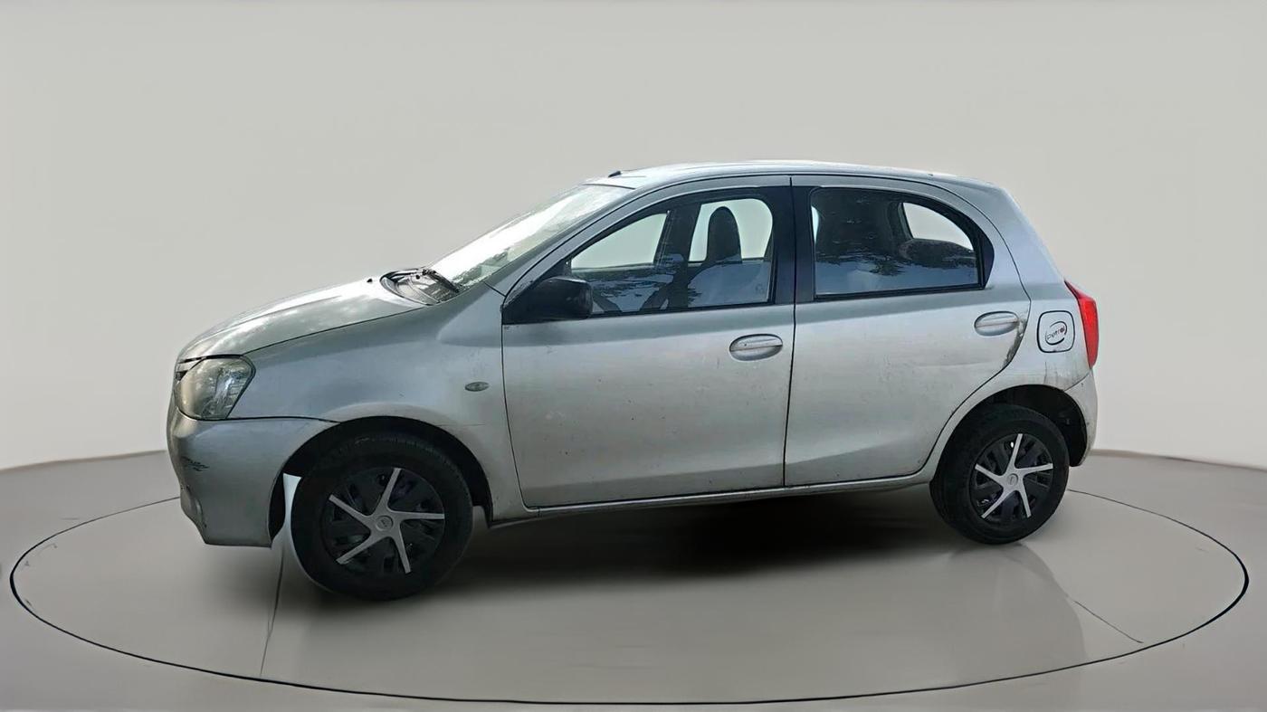 2011 Toyota Etios Liva VX, Petrol, Manual, 1,06,327 km, exterior