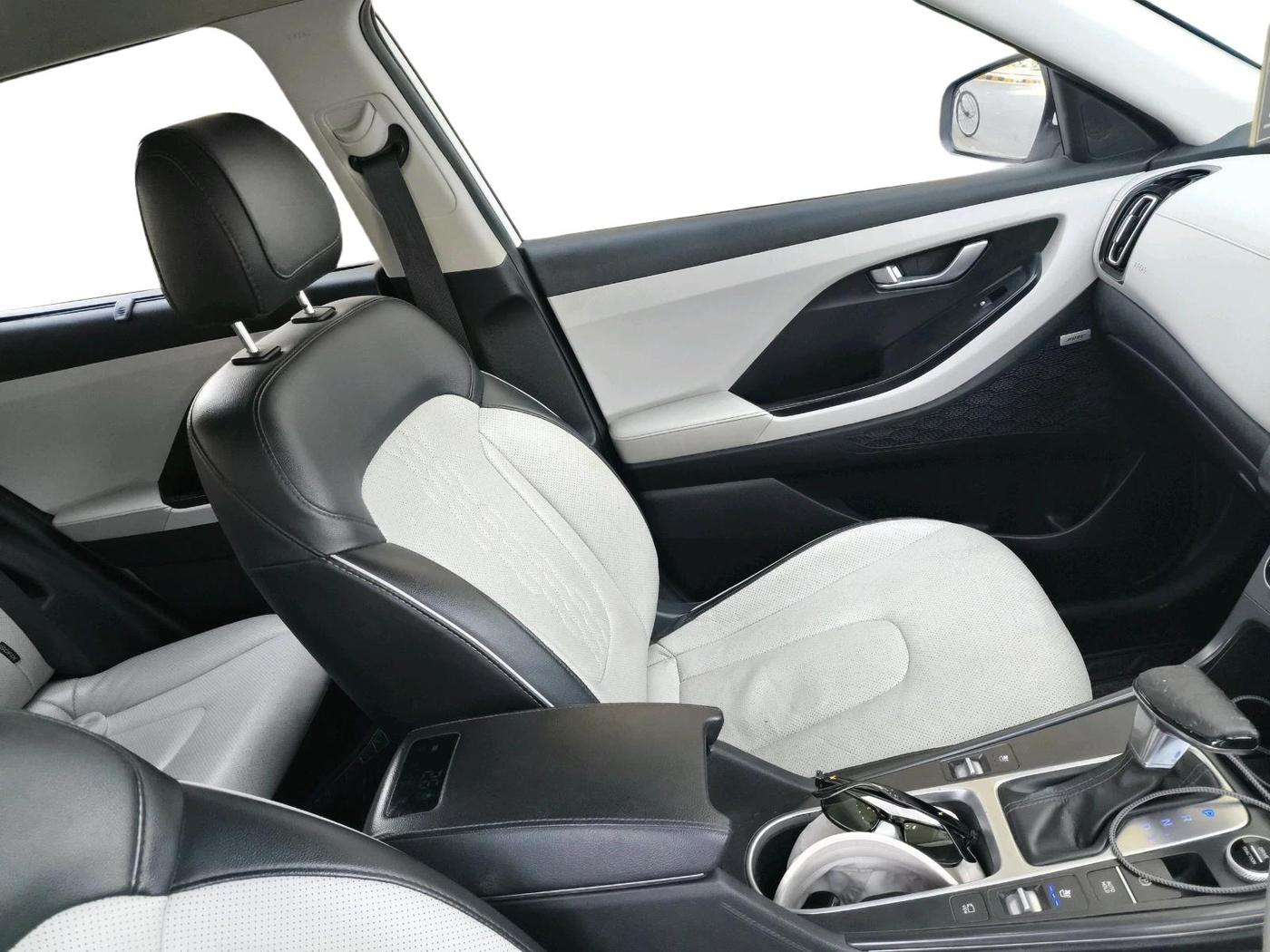 2020 Hyundai Creta SX (O) IVT 1.5 PETROL, Petrol, Automatic, 1,24,931 km, interior