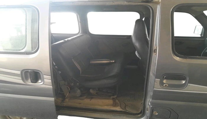 2015 Maruti Eeco 5 STR WITH A/C+HTR, Petrol, Manual, 1,99,839 km, interior