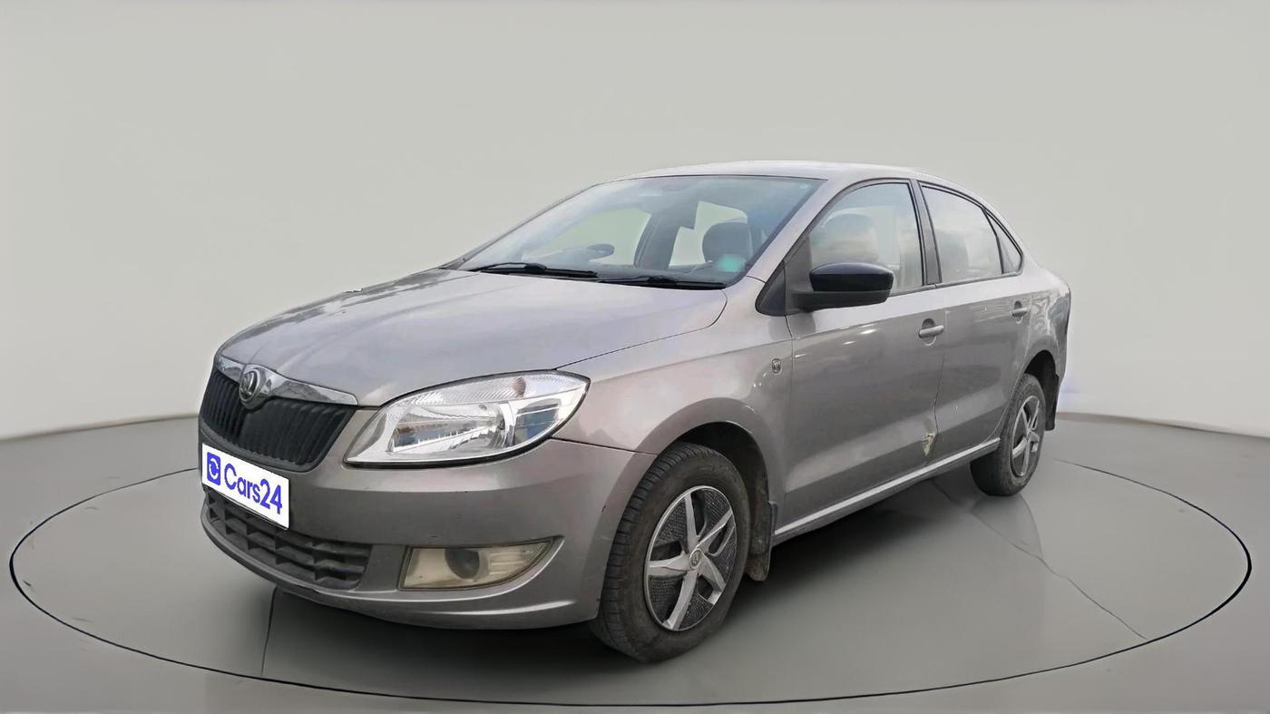 2013 Skoda Rapid ACTIVE 1.6 TDI CR MT, Diesel, Manual, 1,19,399 km, exterior