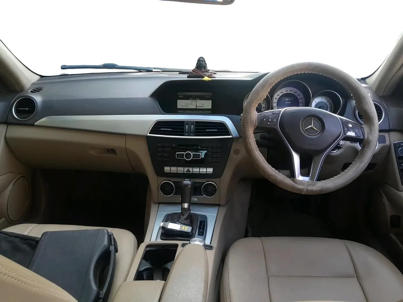 2013 Mercedes Benz C Class C 220 CDI Avantagarde, Diesel, Automatic, 1,05,339 km, interior