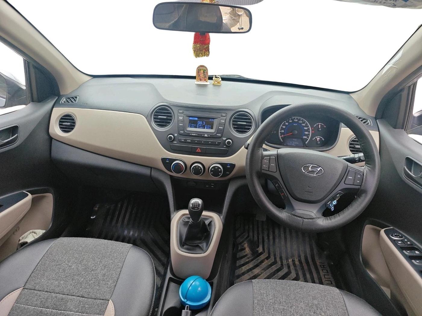 2019 Hyundai Grand i10 MAGNA 1.2 KAPPA VTVT, Petrol, Manual, 45,839 km, interior