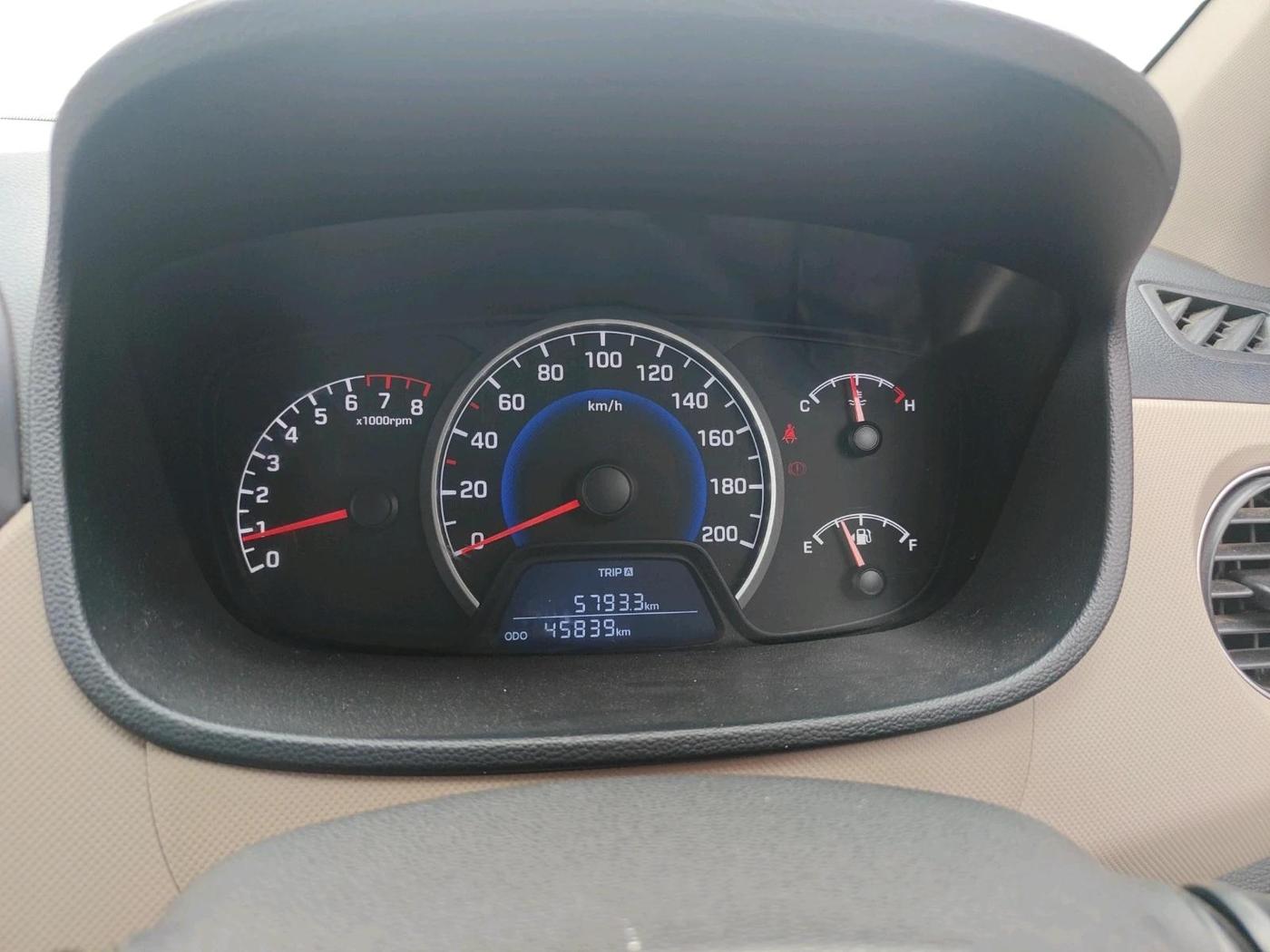 2019 Hyundai Grand i10 MAGNA 1.2 KAPPA VTVT, Petrol, Manual, 45,839 km, interior