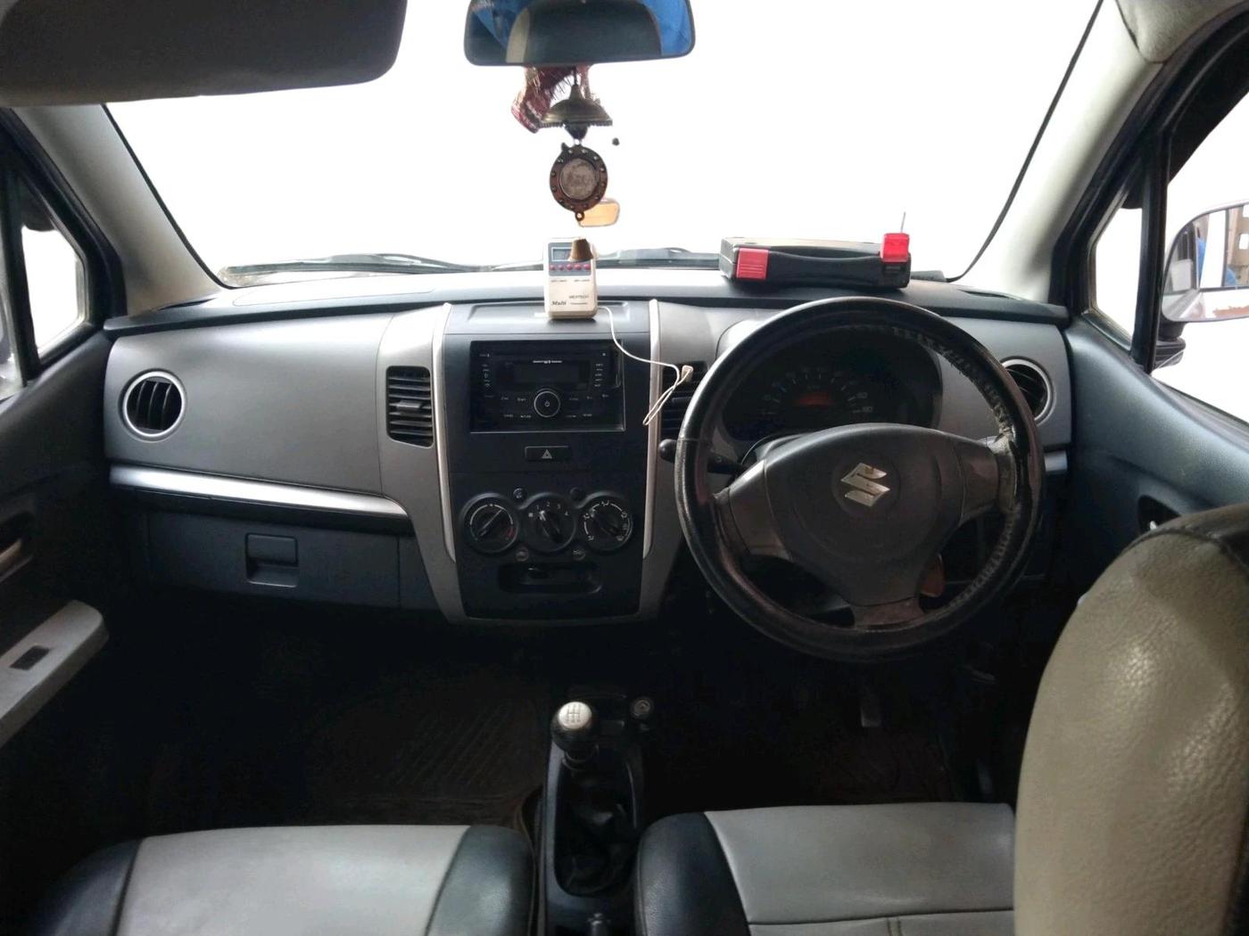 2012 Maruti Wagon R 1.0 LXI CNG, CNG, Manual, 1,88,955 km, interior