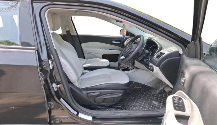 2020 Jeep Compass LONGITUDE PLUS 1.4 PETROL AT, Petrol, Automatic, 69,578 km, interior