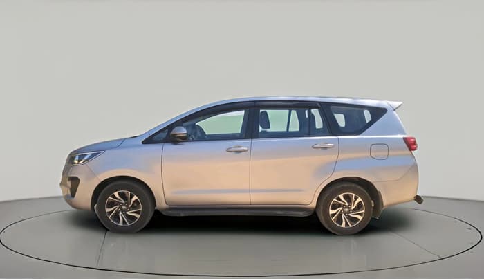 2021 Toyota Innova Crysta 2.4 G 7 STR, Diesel, Manual, 84,530 km, exterior