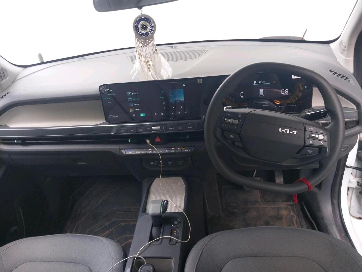 2025 KIA SYROS HTK Plus 1.0 Turbo 7DCT, Petrol, Automatic, 4,946 km, interior
