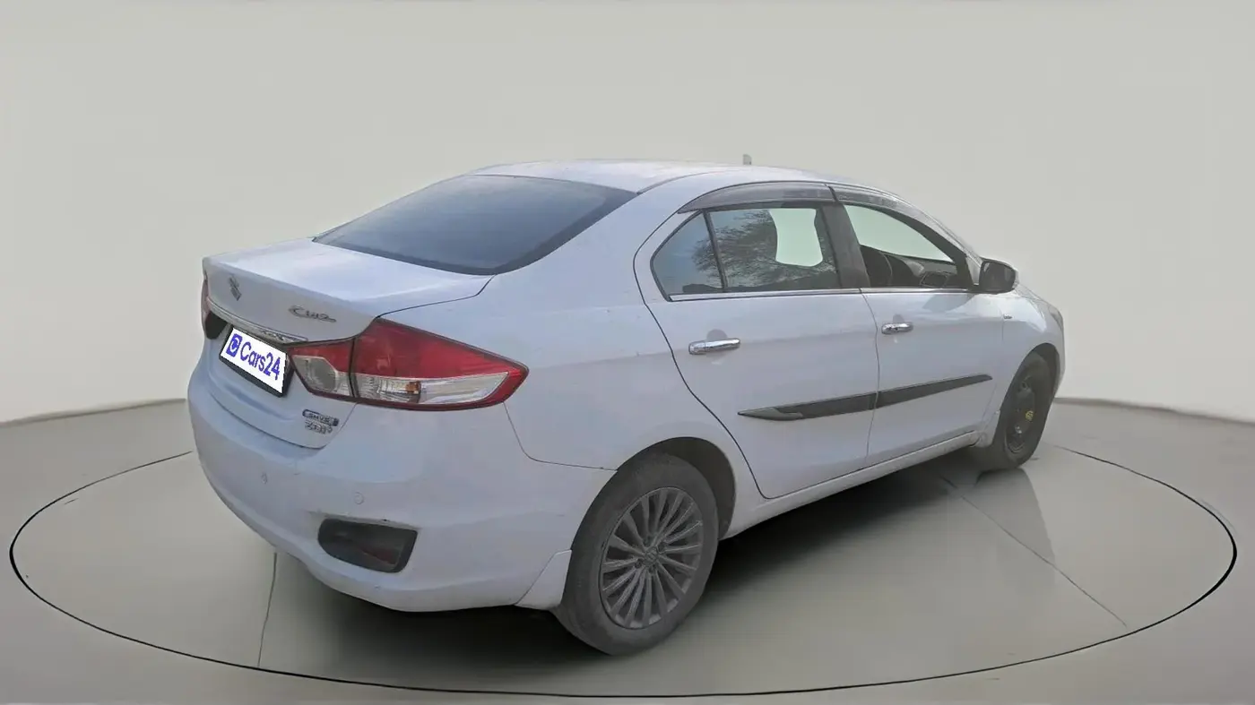 2015 Maruti Ciaz ZDI+ SHVS, Diesel, Manual, 85,865 km, exterior