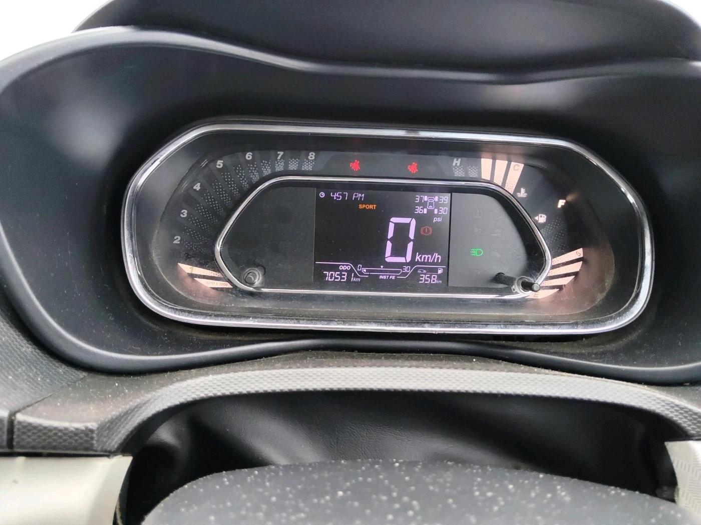 2023 Tata NEXON XZ PLUS LUXURY SUNROOF DIESEL, Diesel, Manual, 70,531 km, interior