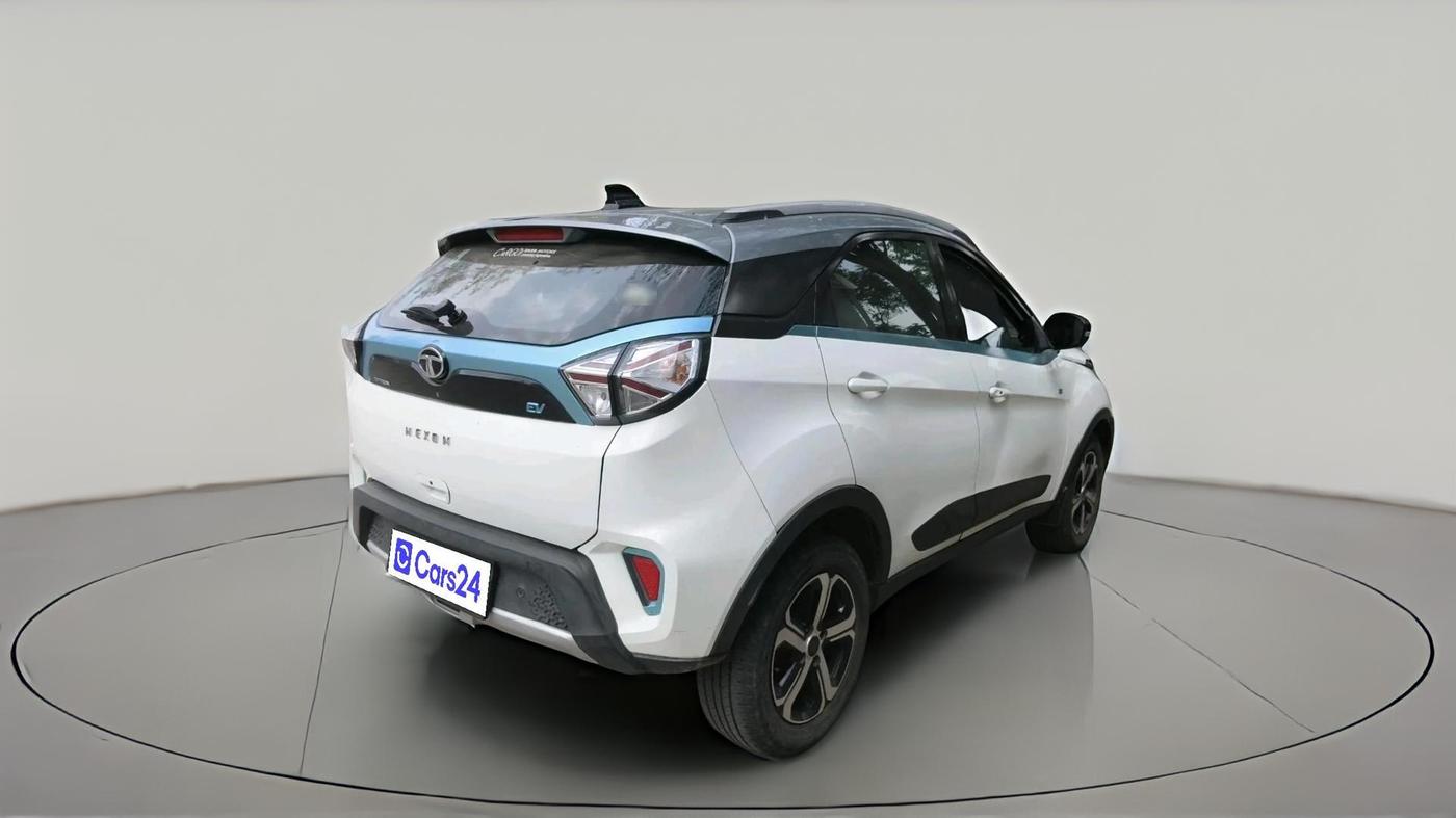 2022 Tata NEXON EV XZ PLUS, Electric, Automatic, 94,870 km, exterior