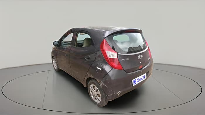 2014 Hyundai Eon MAGNA +, CNG, Manual, 2,29,918 km, exterior